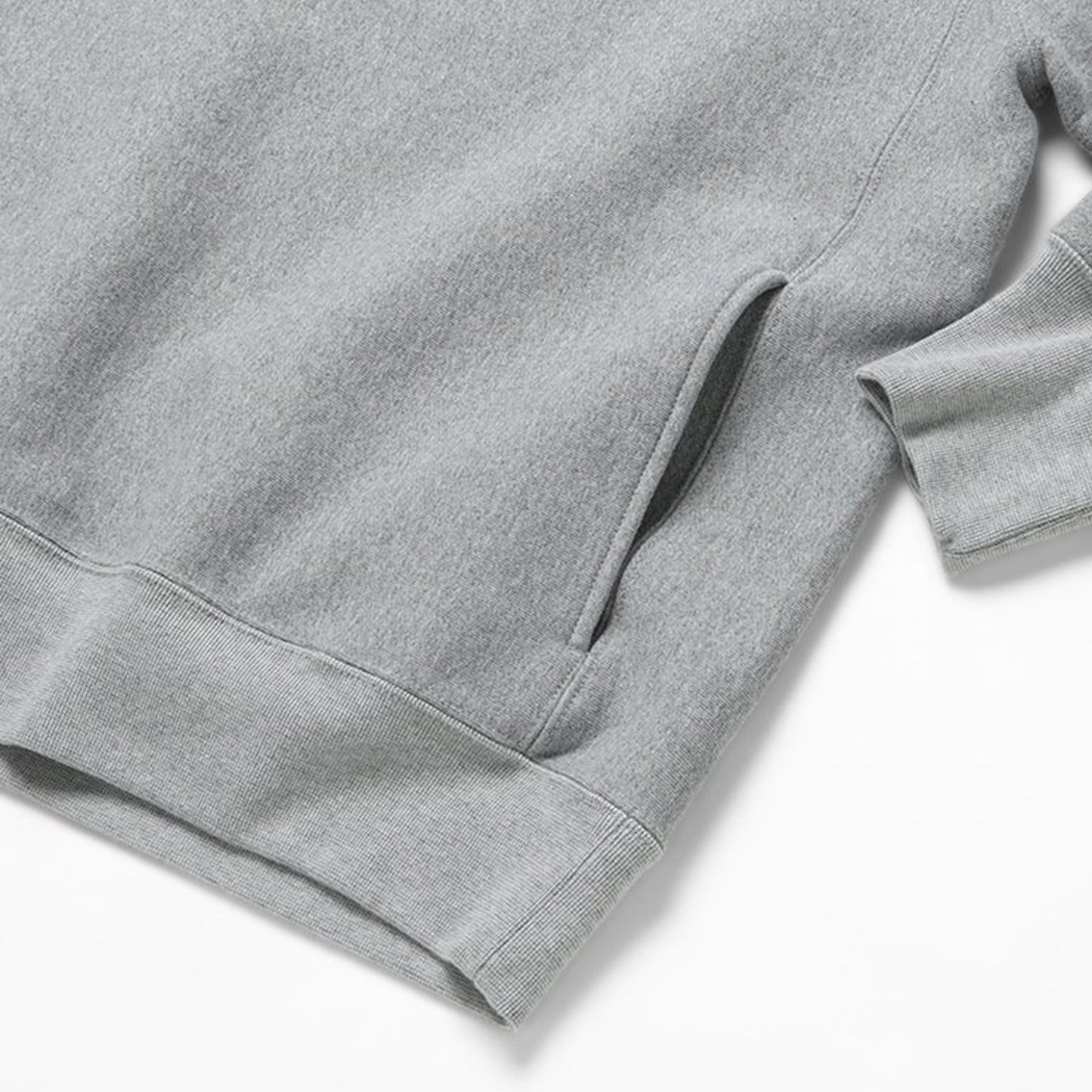 BATONER/ JUMBERCA URAKE CREW NECK