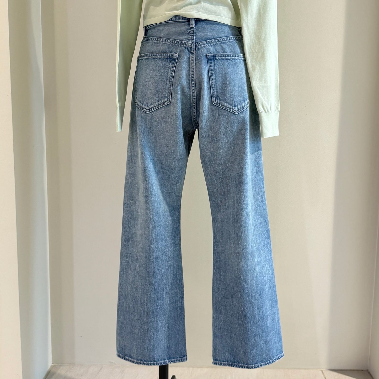 AURALEE/SELVEDGE FADED LIGHT DENIM PANTS