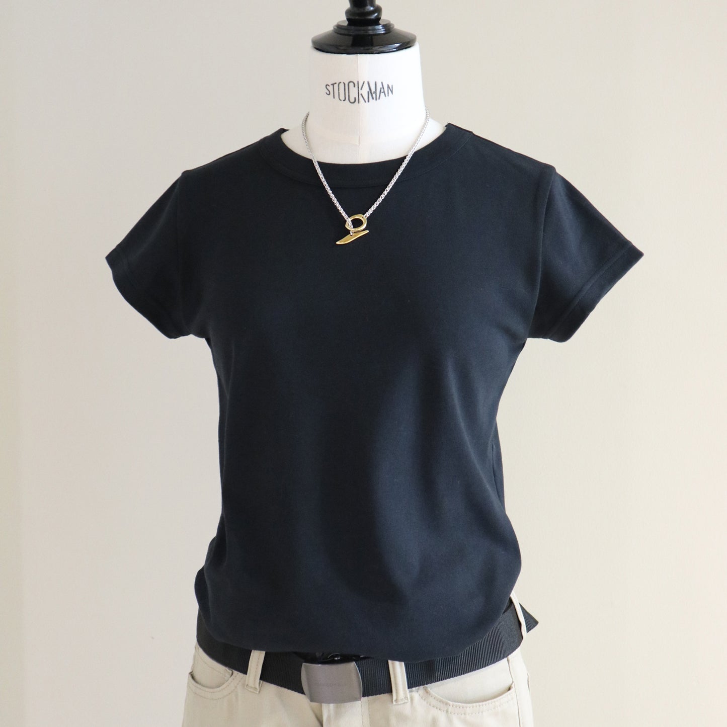 MADISONBLUE/CREW NECK TEE