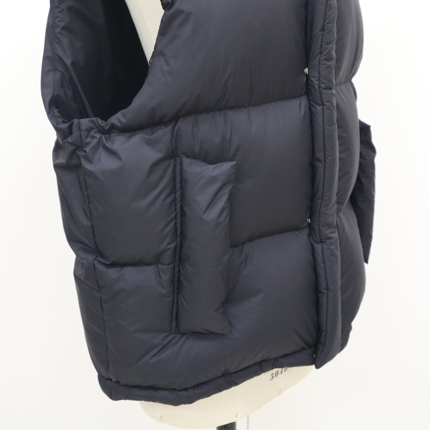 AURALEE/SUPER LIGHT NYLON RIPSTOP DOWN VEST