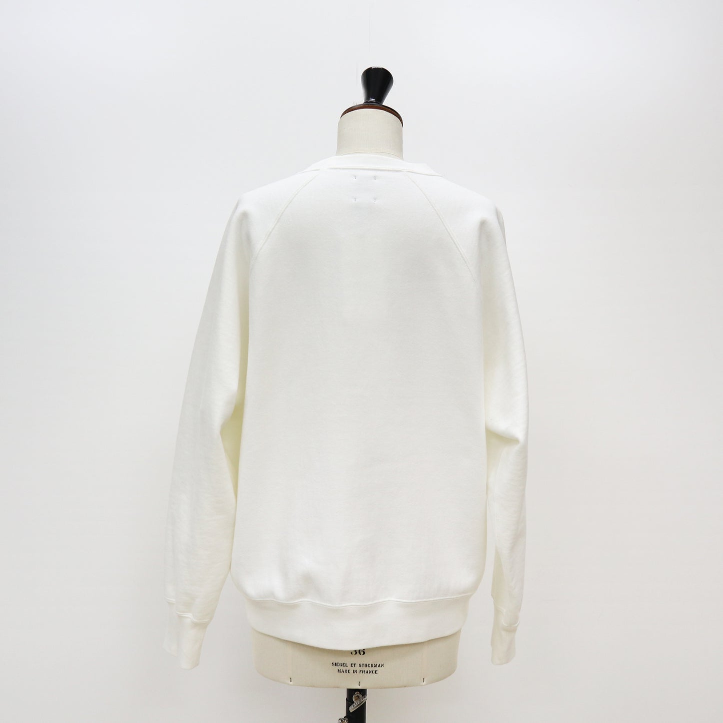 BATONER/ JUMBERCA URAKE CREW NECK