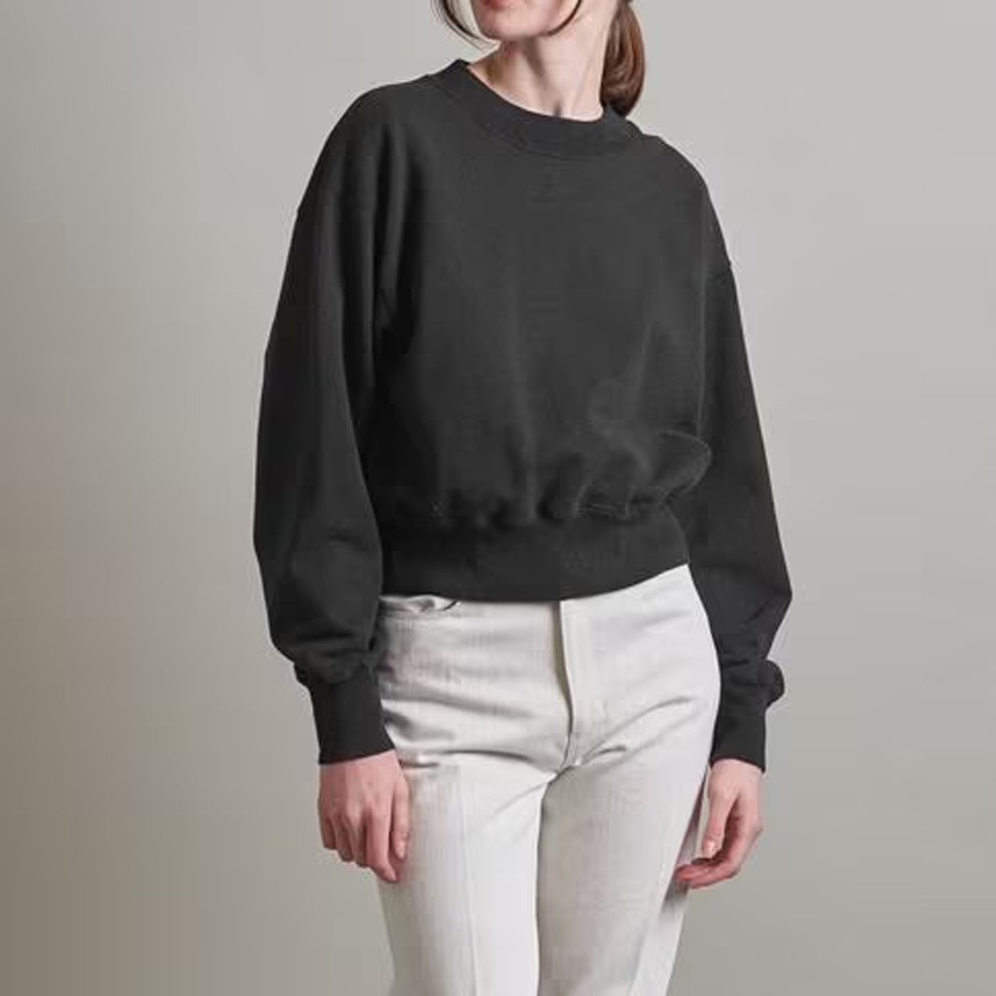 LOEFF/COTTON CROPPED SWEAT