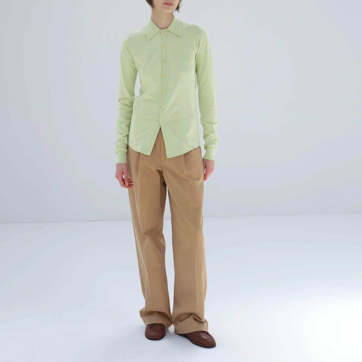 AURALEE/WASHED FINX CHINO ONE-TUCK PANTS