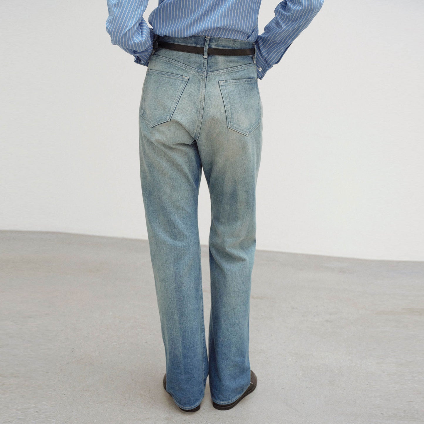 AURALEE/SELVEDGE FADED HEAVY DENIM PANTS