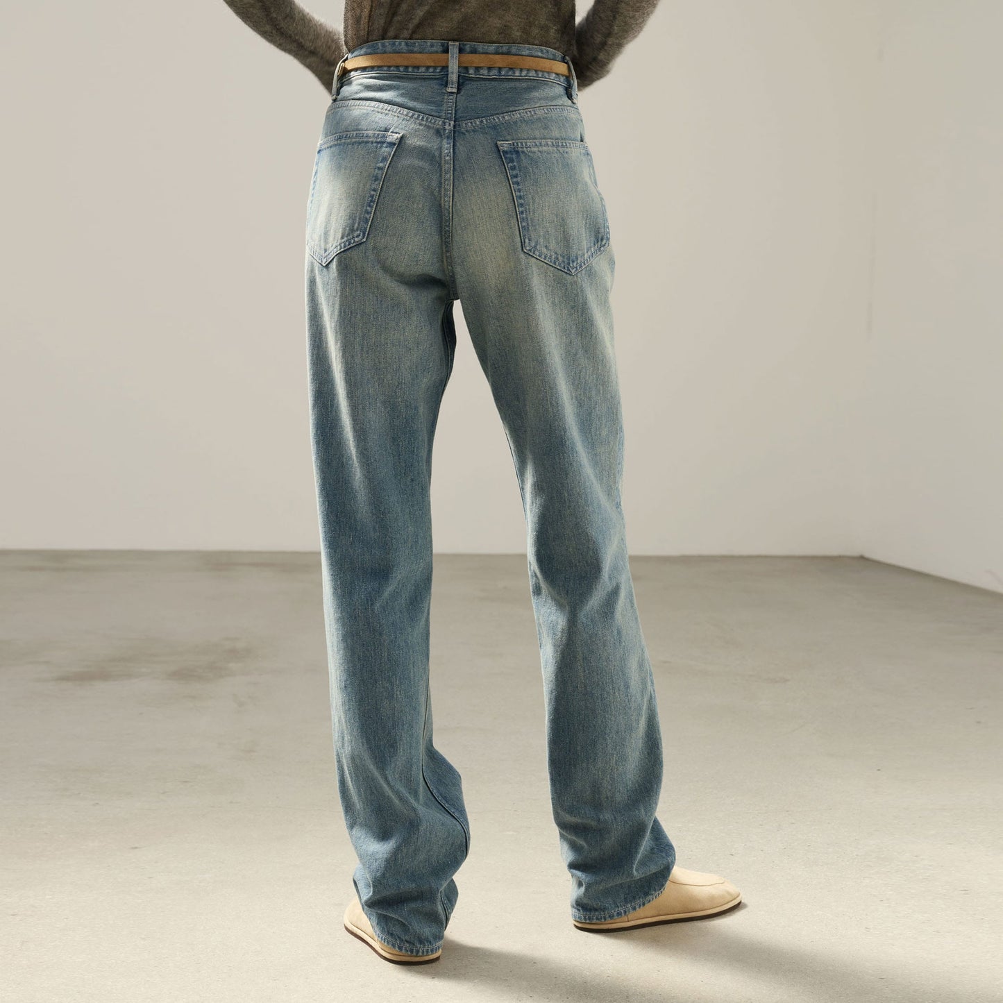 AURALEE/SELVEDGE FADED LIGHT DENIM NARROW PANTS
