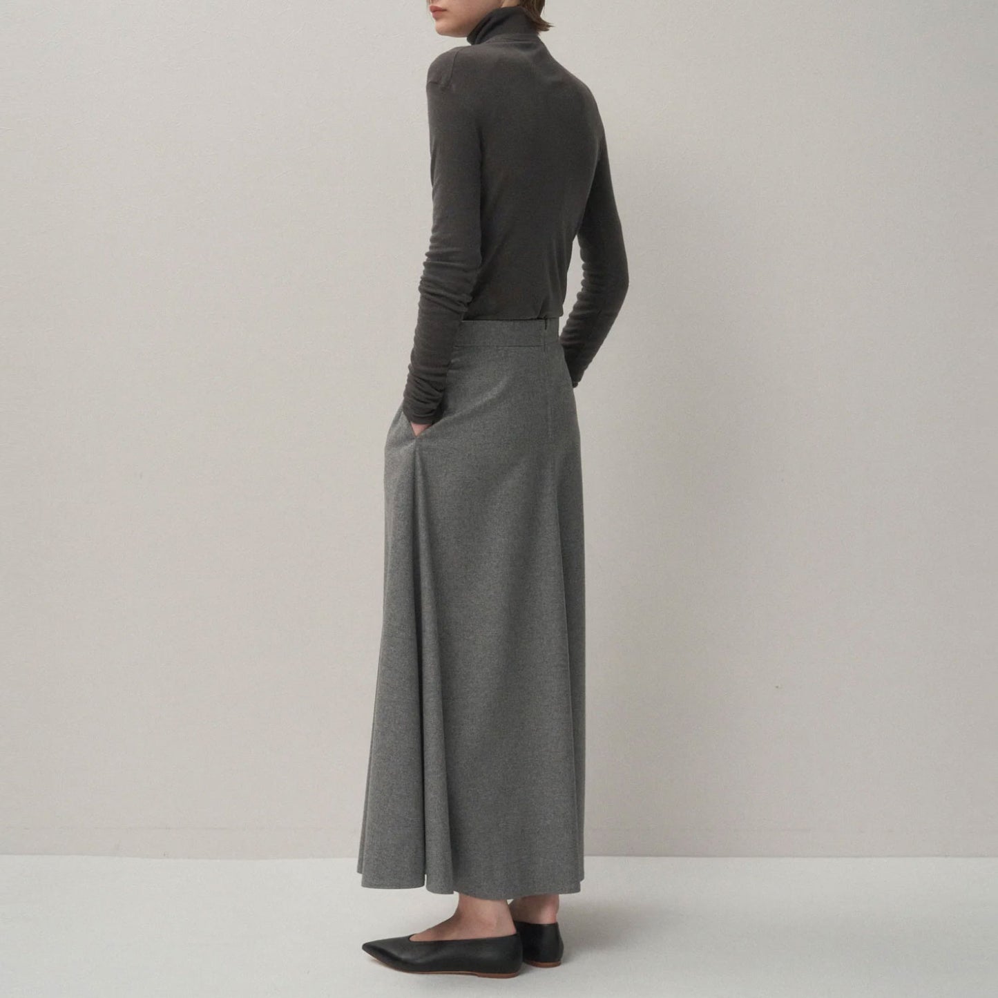 ATON|MERINO COLLEGE FLANNEL FLARED SKIRT