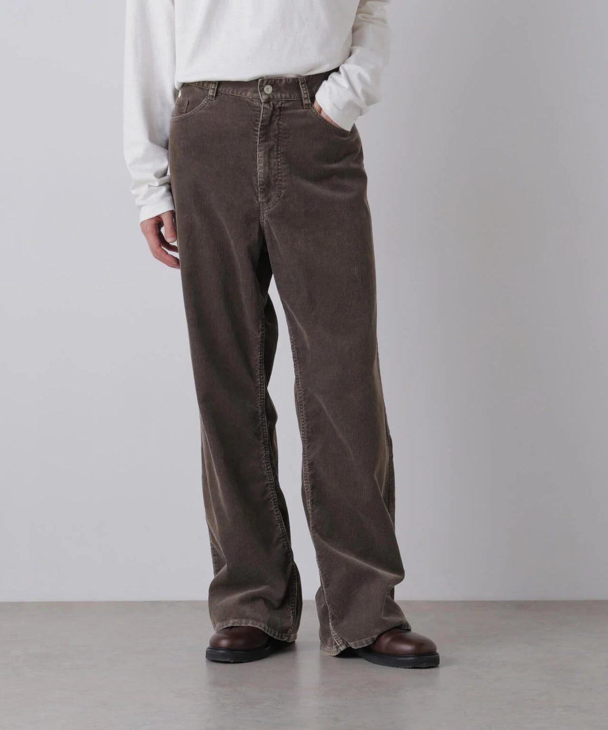 YLEVE / SULFUR-DYED BLEACHED CORDUROY PANTS