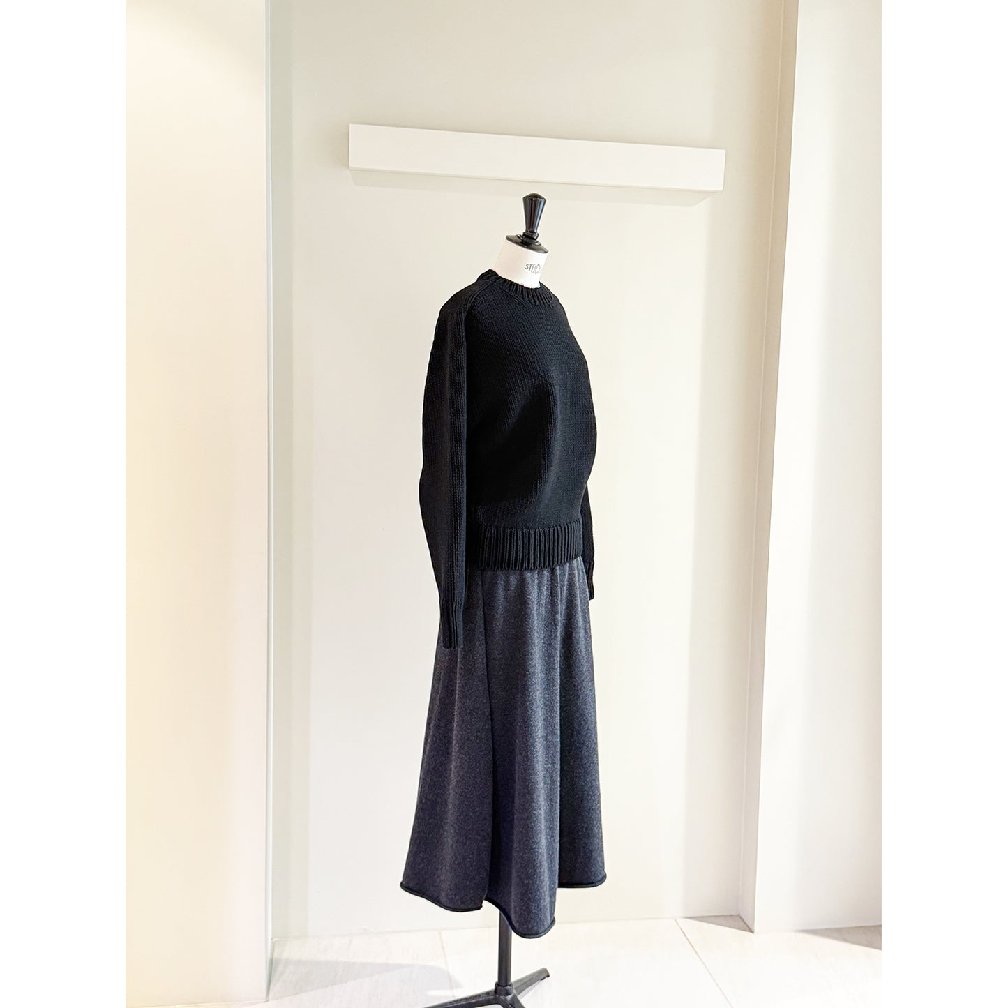 AURALEE/WOOL CASHMERE FELTED KNITP/O