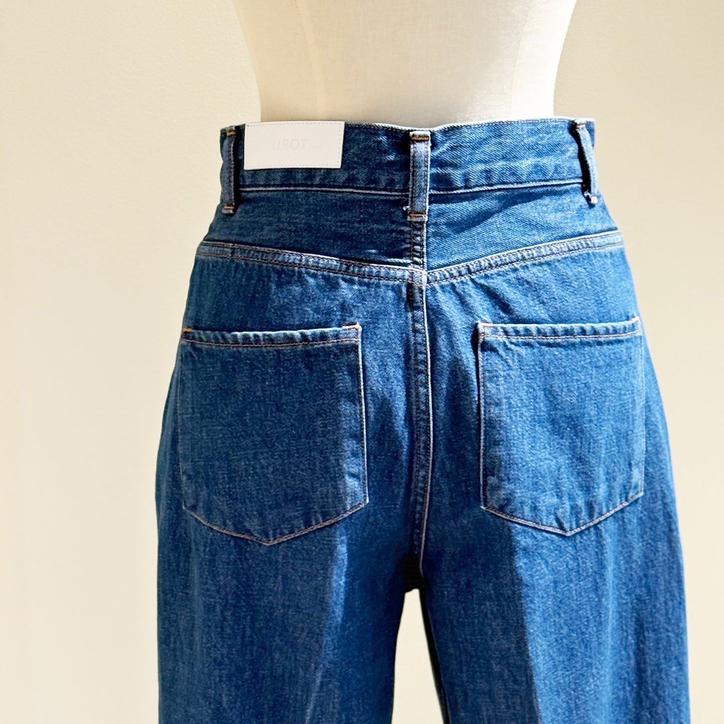 IIROT/Tapered denim