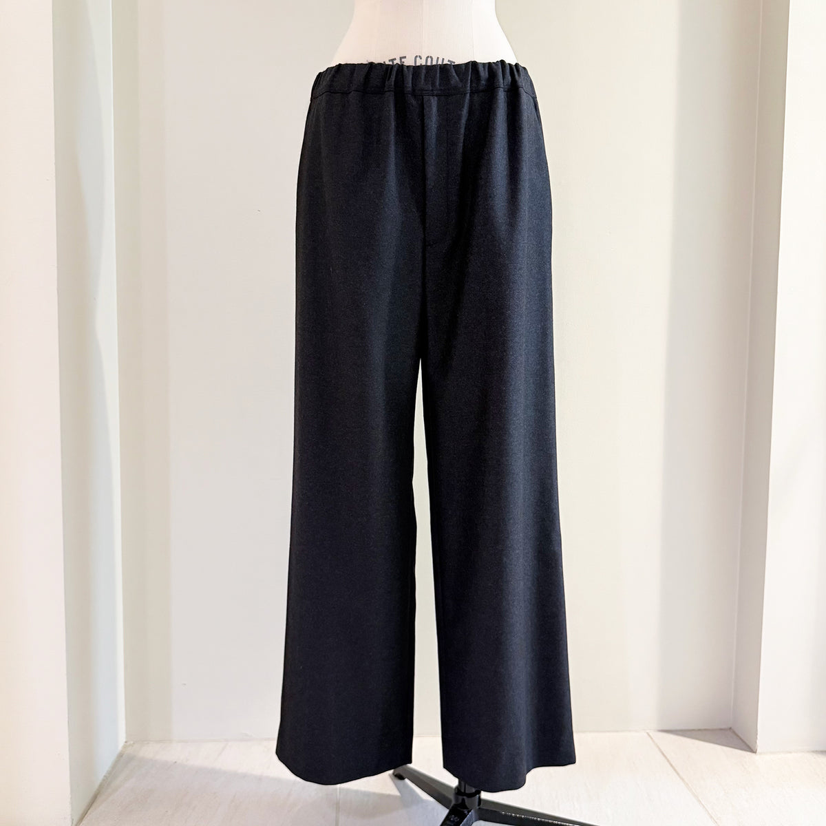 BOWTE/EXTRA FINE COLLAGE FLANNEL RELAXING PANTS