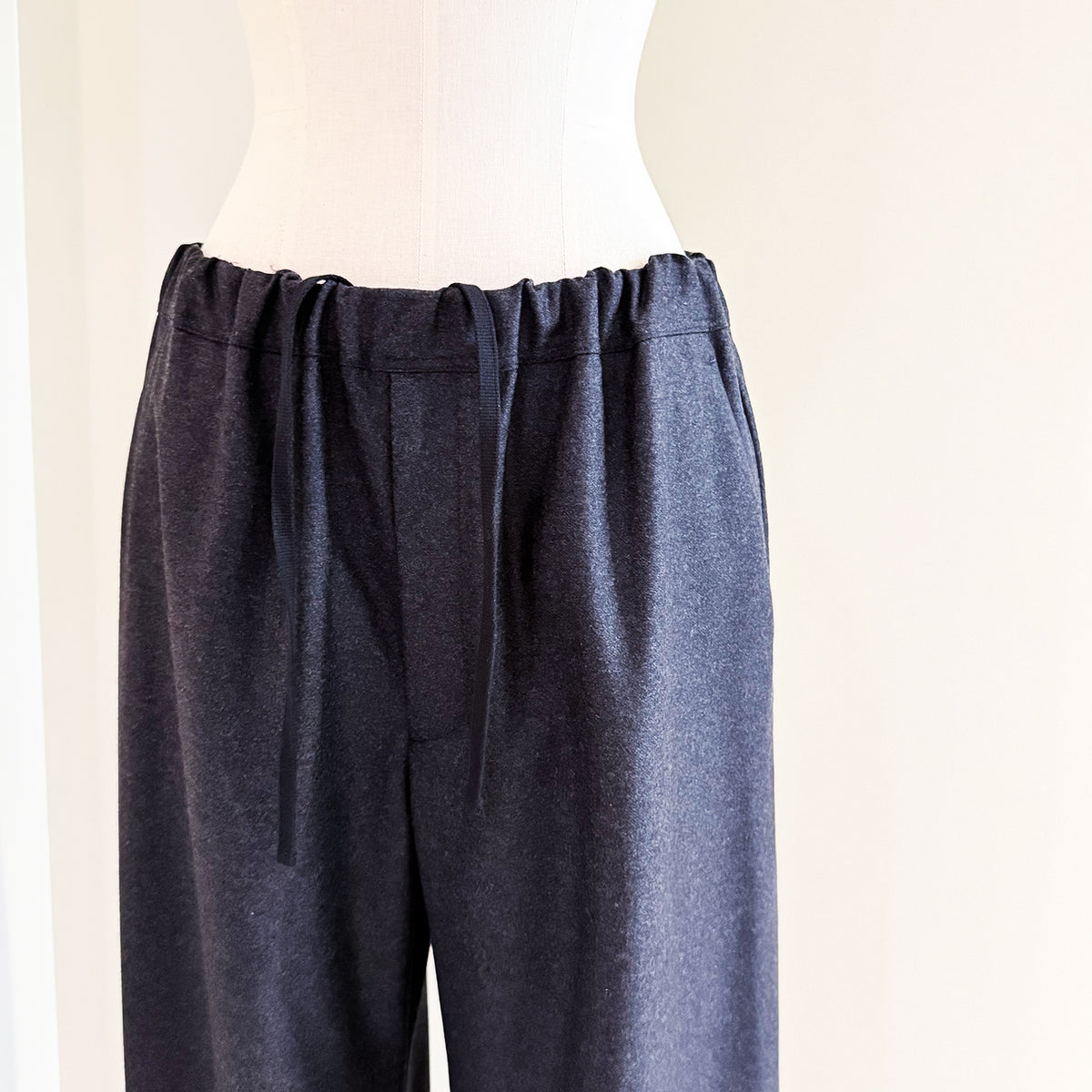 BOWTE/EXTRA FINE COLLAGE FLANNEL RELAXING PANTS