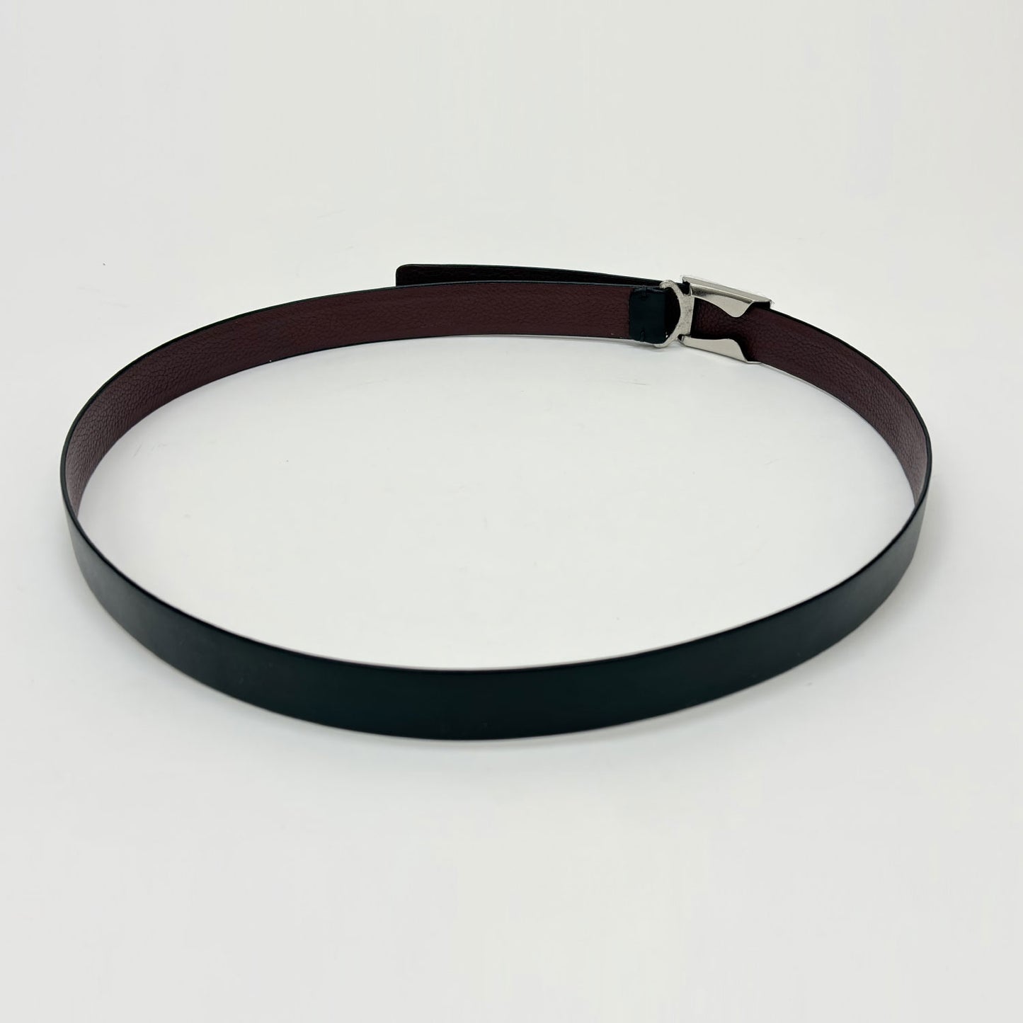 YLEVE/LEATHER BUCKLED BELT