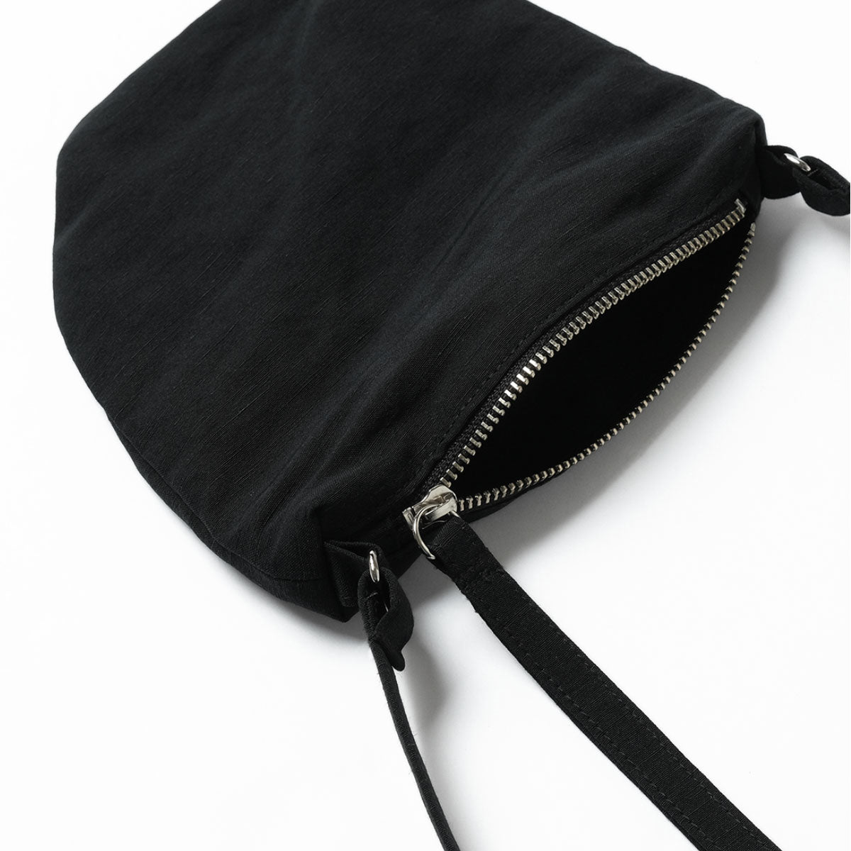 BATONER/LINEN NYLON POCHETTE
