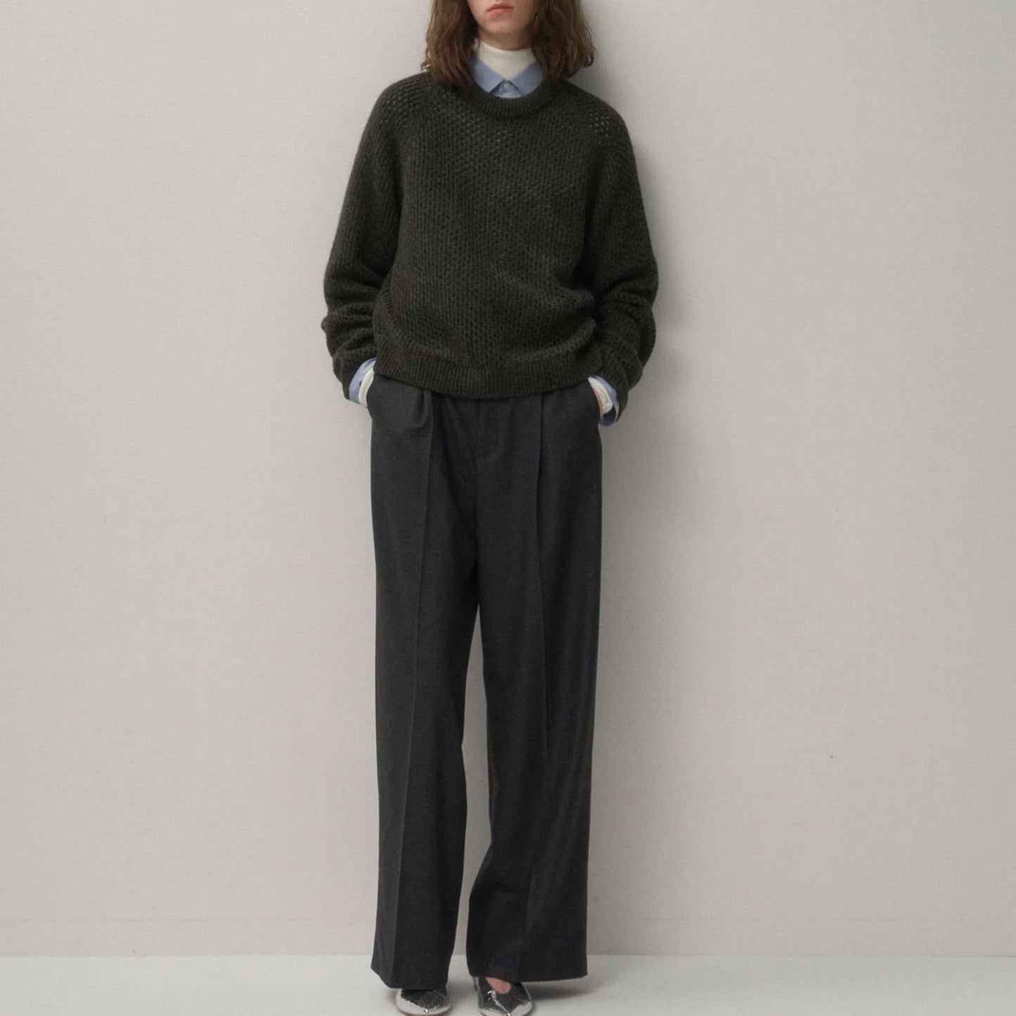 ATON|MERINO COLLEGE FLANNEL TUCKED WIDE PANTS