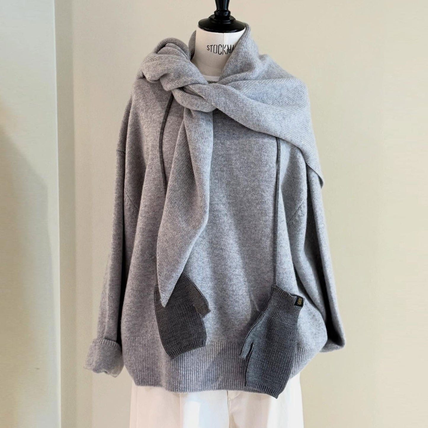 BATONER/SOLID WOOL UNIT GROVE