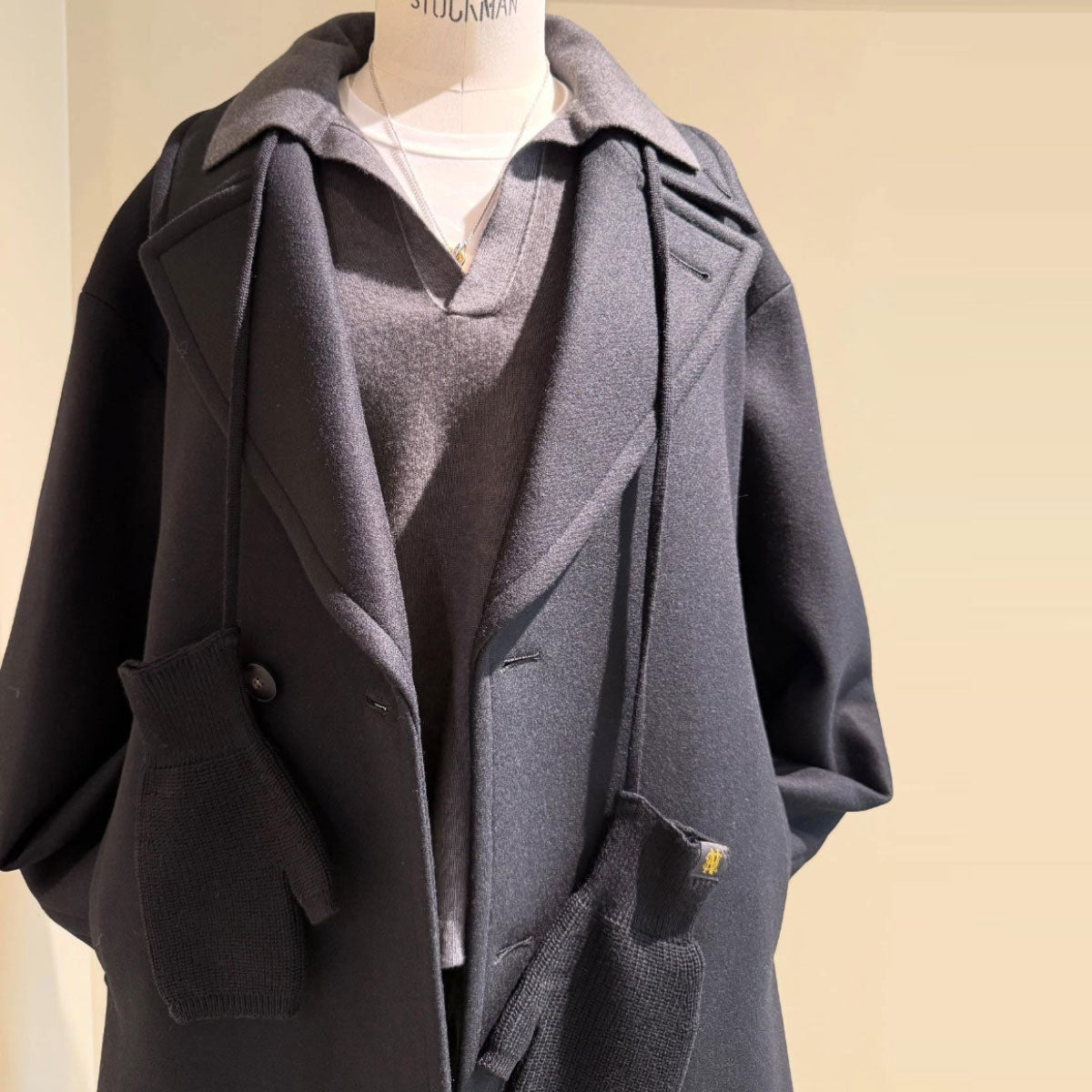 BATONER/SOLID WOOL UNIT GROVE