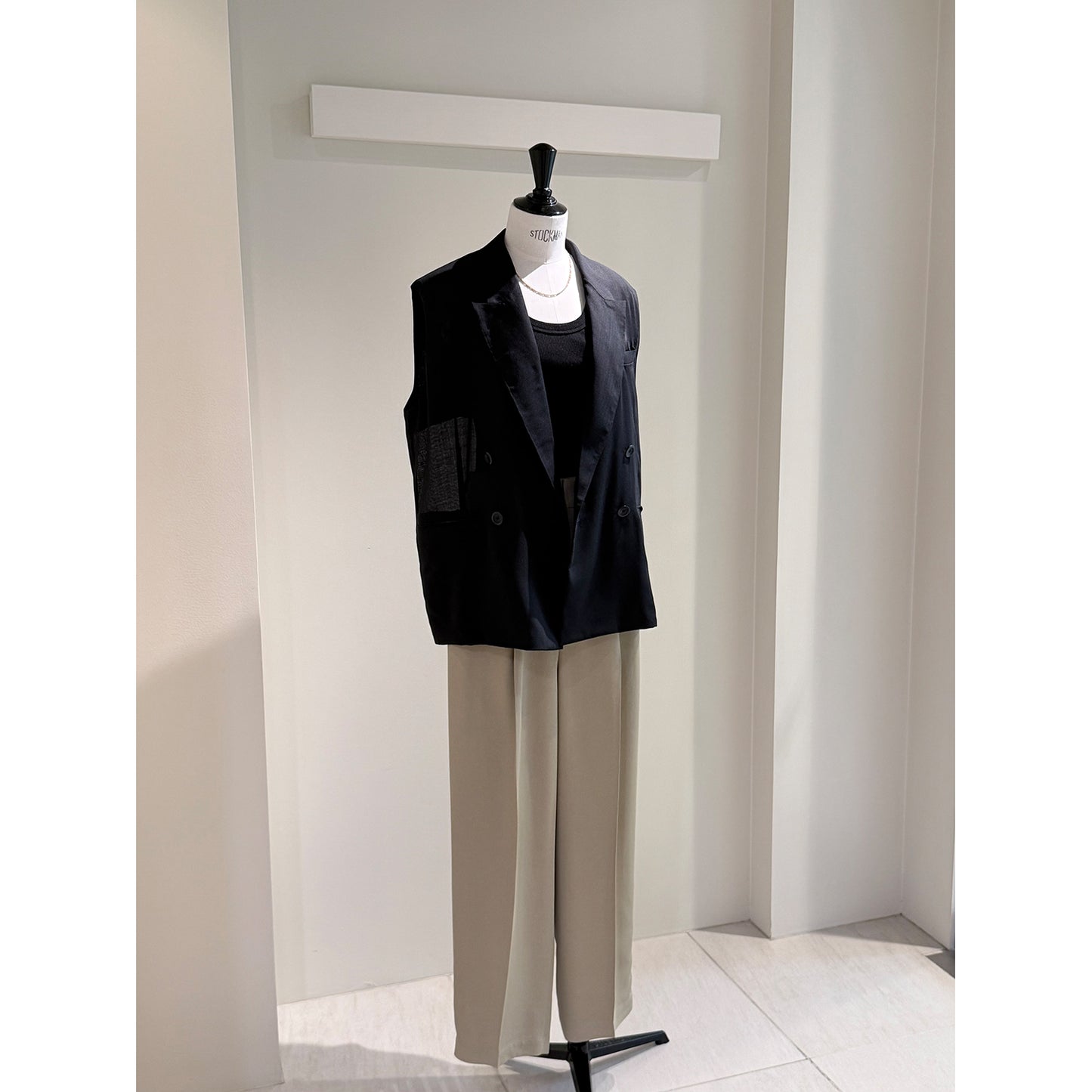 IIROT/Sheer Gilet