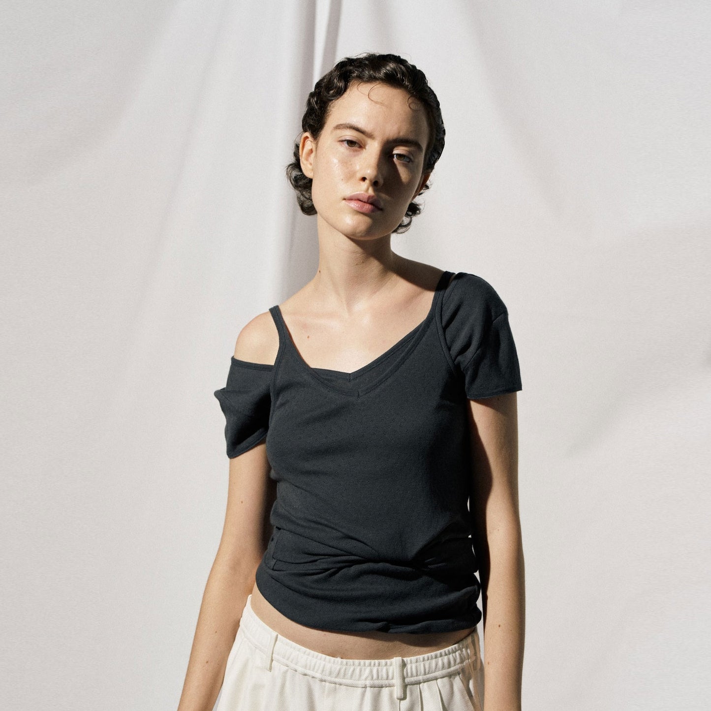 GOOD PEOPLE GOOD STITCHING GOOD PRODUCT/COTTON SILK PATTERN MESH JACGUARD V NECK CAP SLEEVE T