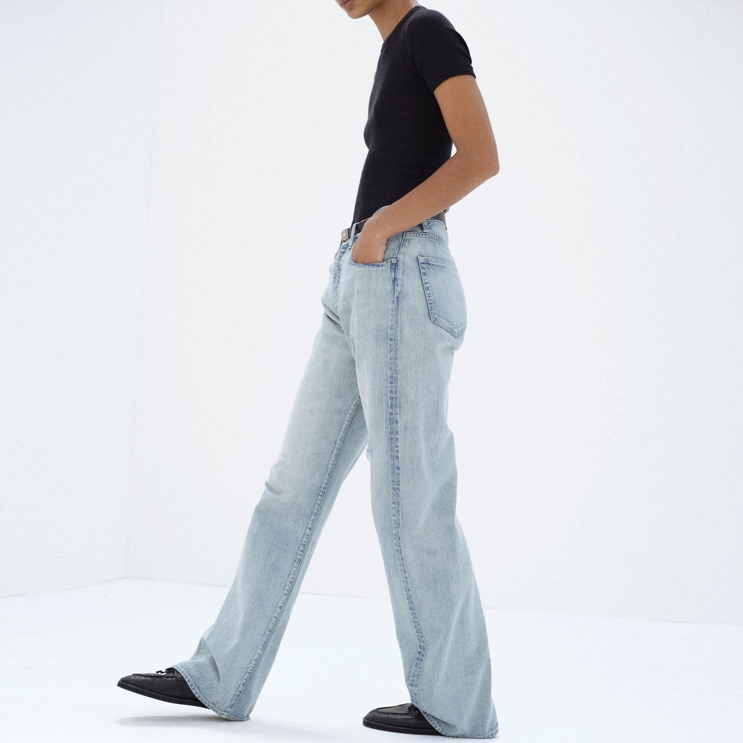 AURALEE/FADED SELVEDGE LIGHT DENIM PANTS