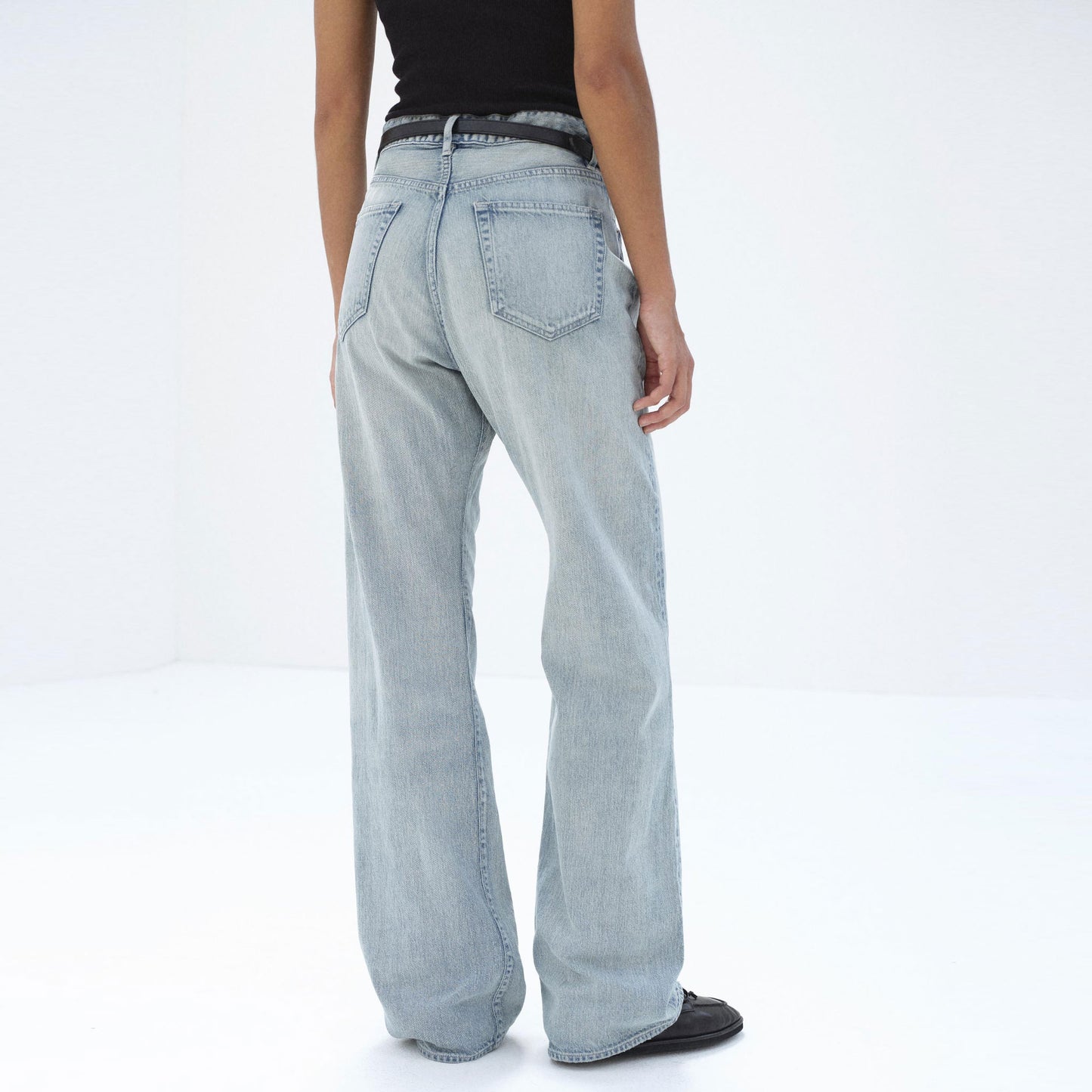 AURALEE/FADED SELVEDGE LIGHT DENIM PANTS