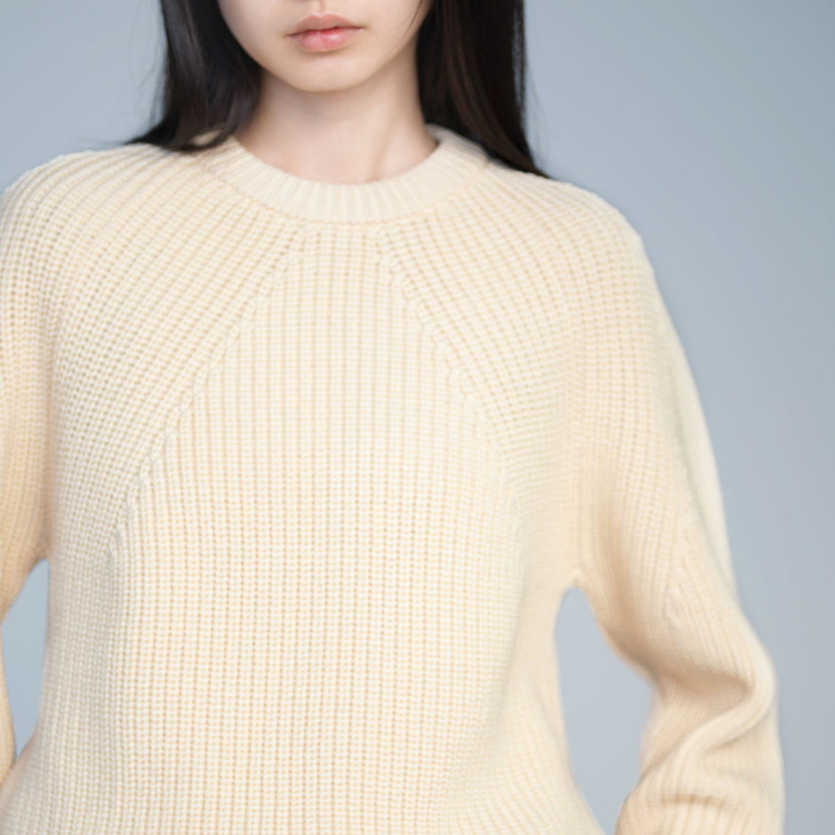 BATONER/SIGNATURE CREW NECK