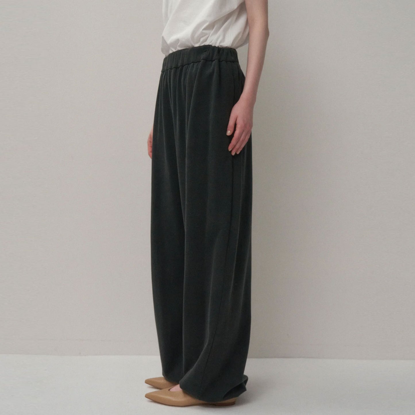 ATON|FRESCA URAKE WIDE EASY PANTS